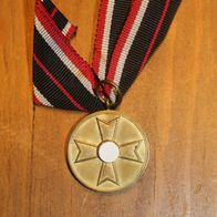 Original Kriegsverdienstmedaille o. Hersteller (8)