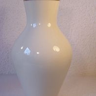 Fürstenberg Elfenbein-Porzellan Vase *