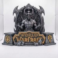 World of Warcraft Illidan Sturmgrimm Figur Display - WoW Fanart Deko / Standfuß