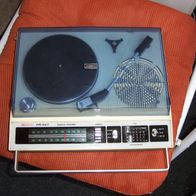 Radio + Plattenspieler (Batt. + Netz)