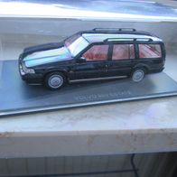 NEO Volvo 960 Kombi schwarz 1:43