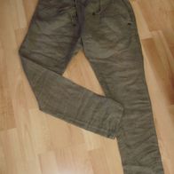 Maison Scotch Hose 100% Leinen olive M