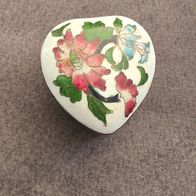 Schmuckdose aus Cloisonné mit Rosenkranz