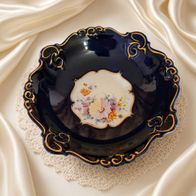 Vintage Porzellanschale Kobaltblau mit Goldverzierung und floralem Dekor 25 cm