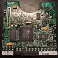 Maxtor HDD-Platine PCB 301351101 C9DLA 040103700 IDE/PATA DiamondMax VL40