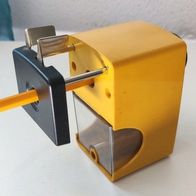 Vintage Mechanischer Tisch-Bleistiftspitzer v. Staedtler 50120 N (Gelb)