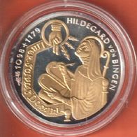 1998 BRD Hildegard von Bingen 10 DM mit Goldapplikation