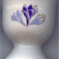 alter Porzellan Eierbecher mit Blumen