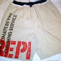 Kurze Hose beige mit Aufschrift