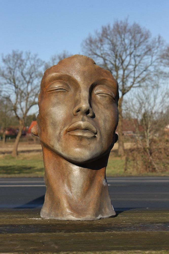 Skulptur Portrait MANN und FRAU SET KLEIN Steinguss Rosteffekt kaufen bei Hood.de