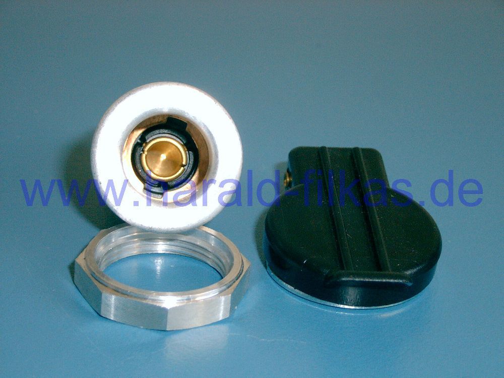 DC-Stecker 2-polig für UKW-Geräte 6 teilig - Alex's Radio Shop