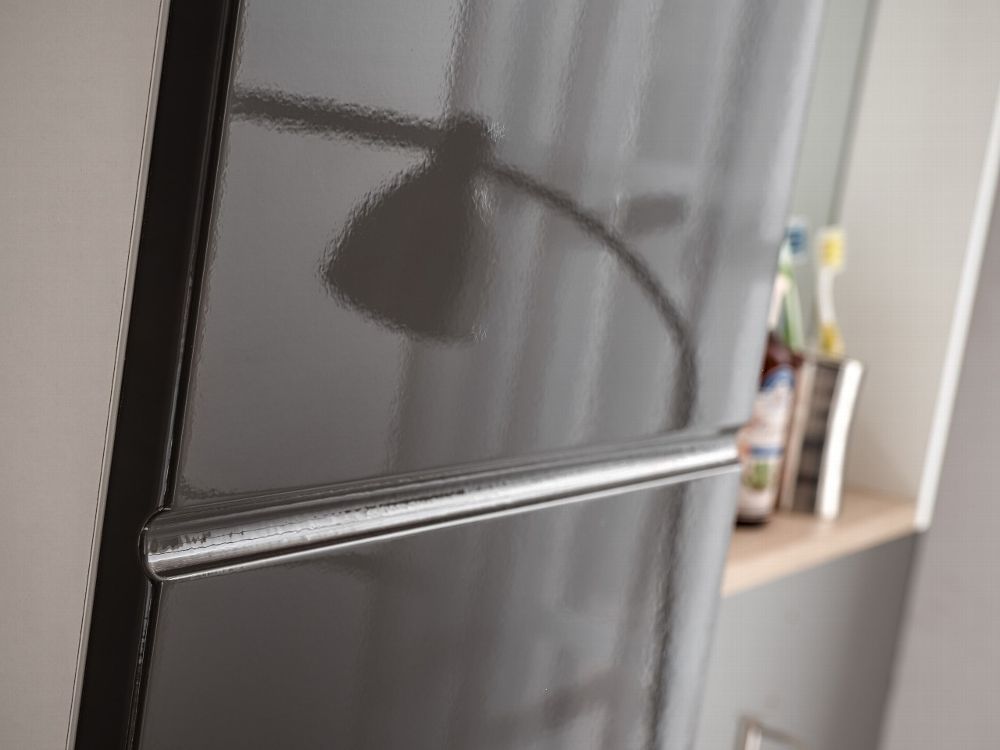 Badmöbel-Set FI mit Eckschrank und Waschbecken, Soft Close Funktion