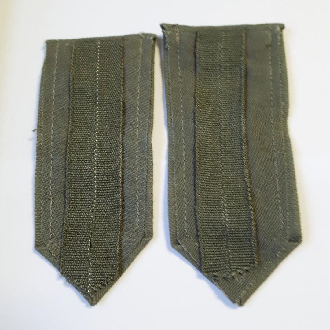 DDR NVA Schulterklappen für Zivilangestellte der NVA Drillich kaufen ...