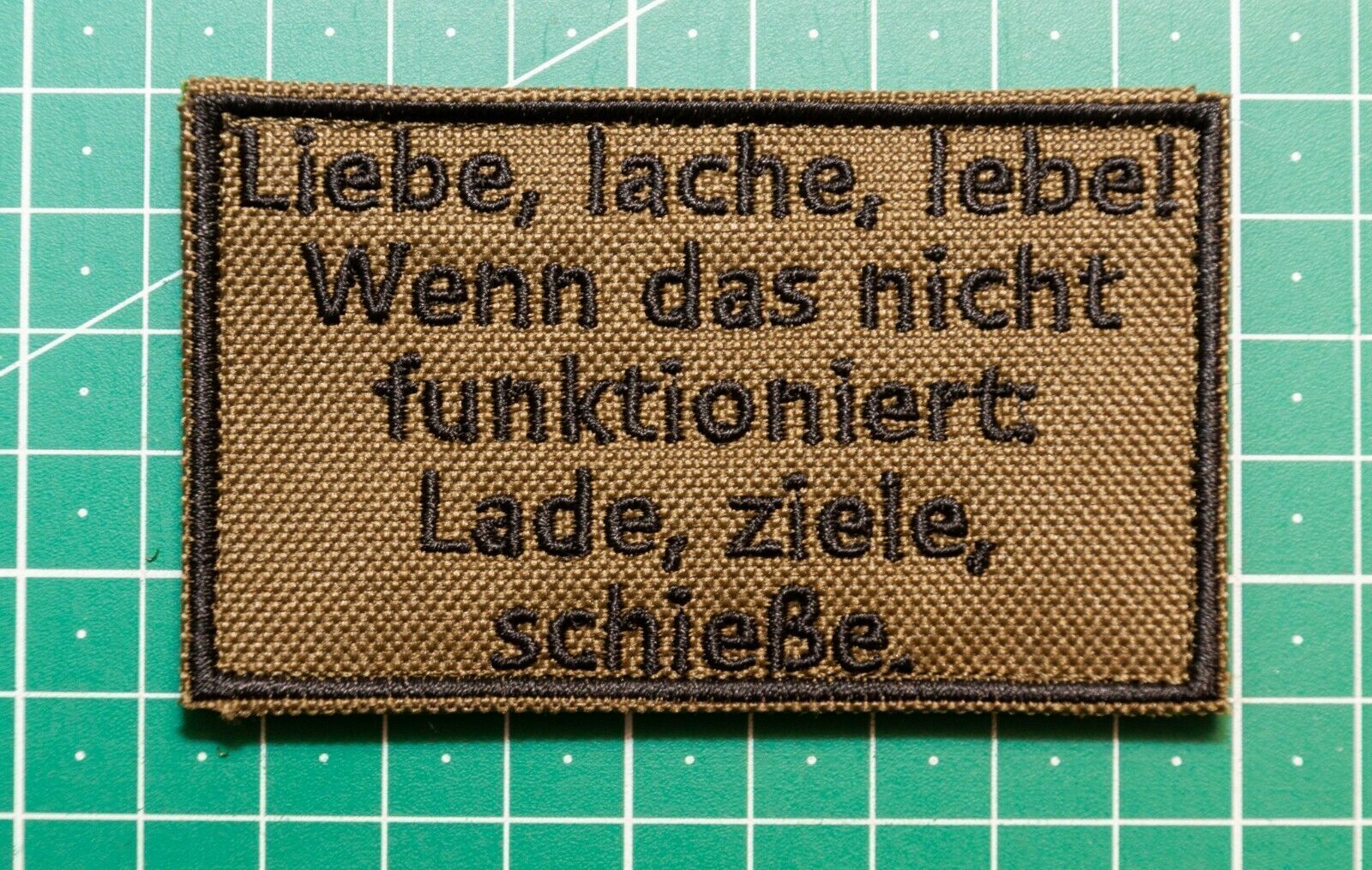 Patch: "Liebe, lache, lebe..."