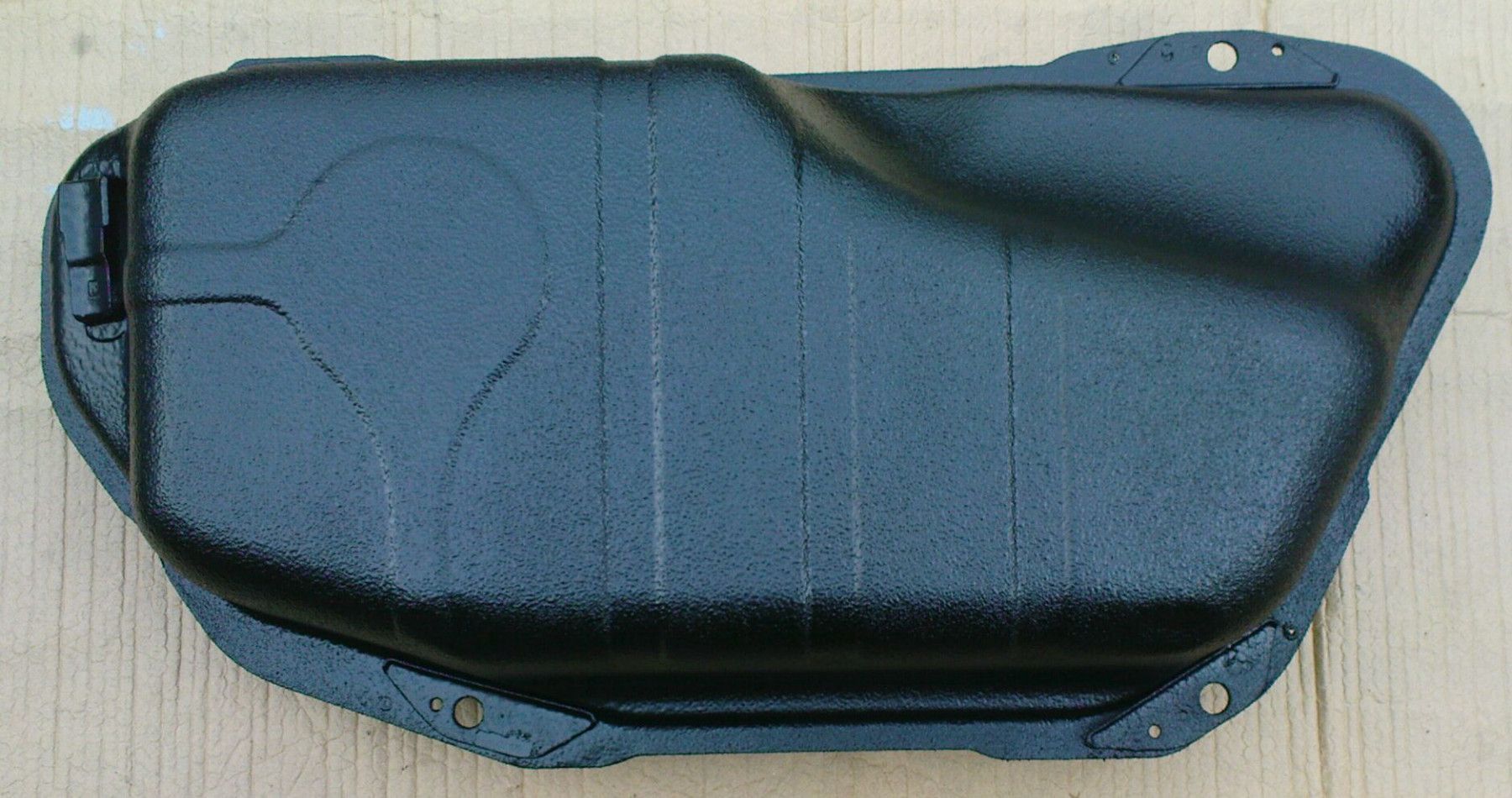 NEU + Tank > VW Fox ( 5Z / 1.0 1.6 ] ( 9.04 8.11 ) Original