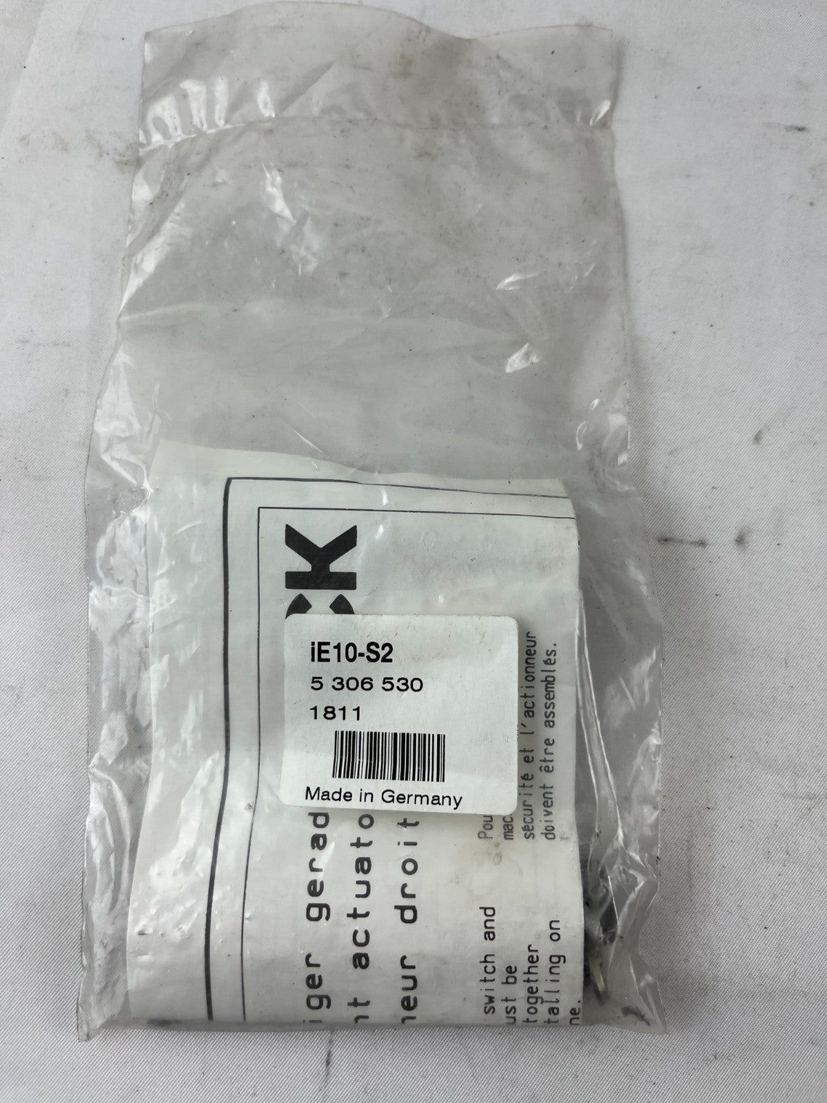 Sick iE10-S2 Safety Actuator 5306530 Straight Interlock Switch i10 Lock ...