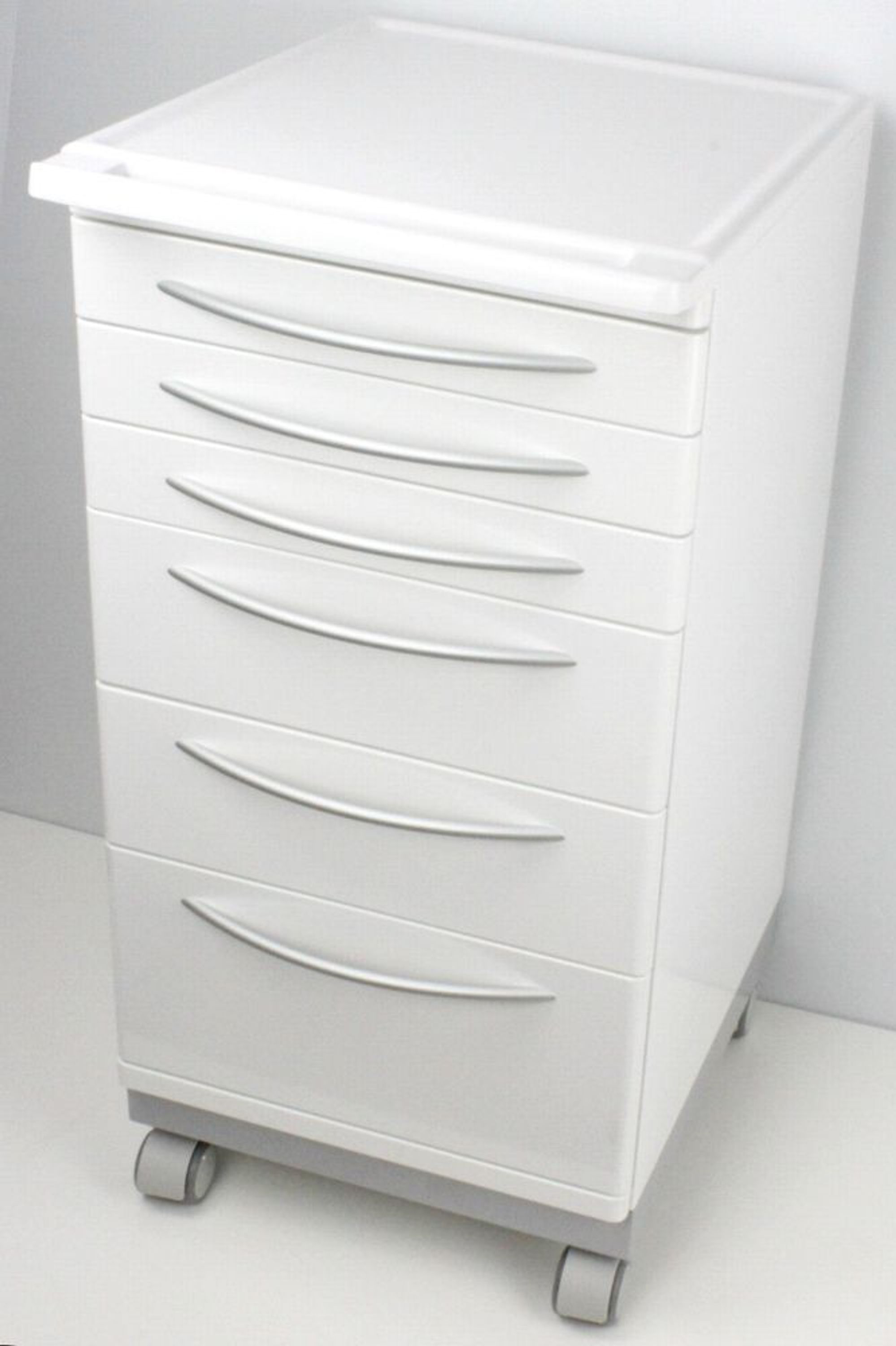 Möbel für die Zahnarztpraxis Instrumentenschrank mit 6 Schubladen