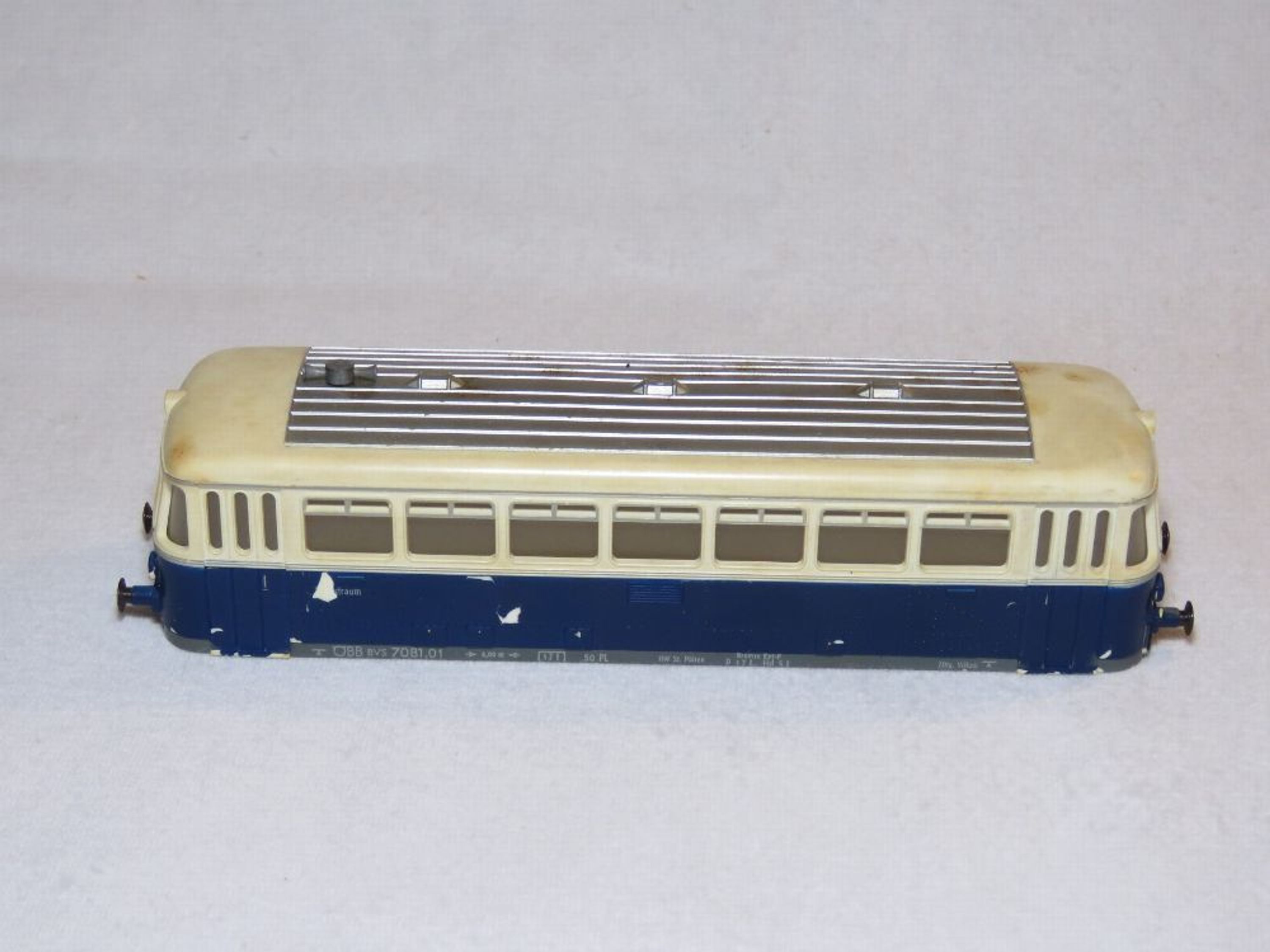 Fleischmann 204400 Gehäuse Ersatzgehäuse Ersatzteil HO 187