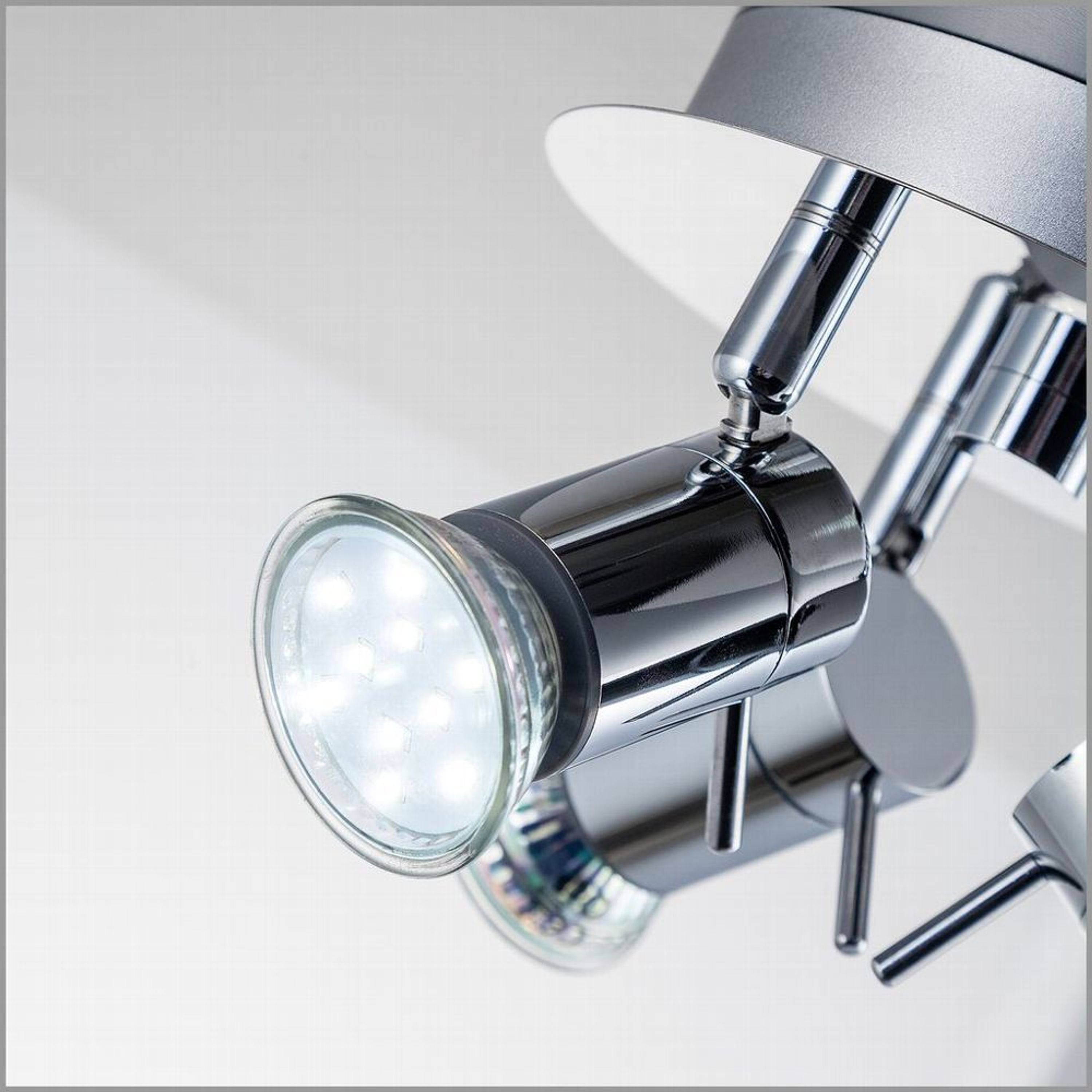 LED Decken-Leuchte Badezimmer Chrom drehbar IP44 Bad-Lampe GU10 3-flammig kaufen bei Hood.de