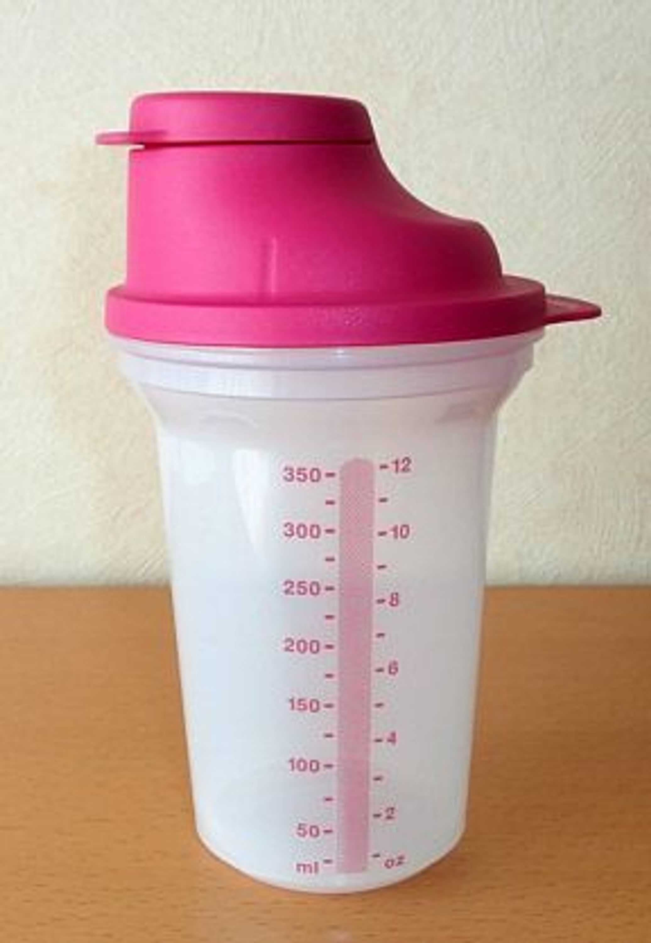 schüttelbecher tupperware