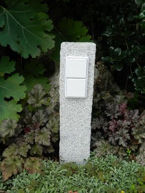 Doppelte Außensteckdose aus gestocktem Granit, echter Naturstein, Gartensteckdose