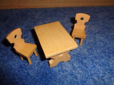 Puppenstubenzubehör-Tisch 2 Stühle - Bauernmöbel - Holz