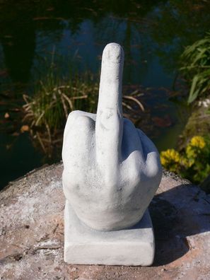Stinkefinger Finger Steinfigur Steinguss Dekoration Außergewöhnliches Lustiges