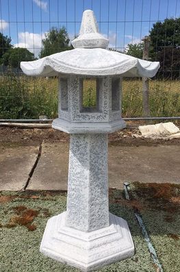Asiatische Steinlaterne Pagode Höhe 98 cm Yukimi Feng Shui Steinguss Laterne