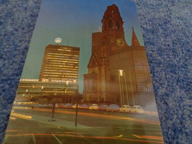 37 / Ansichtskarte-Berlin- Gedächtniskirche mit Euopacenter