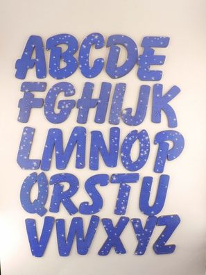 blaue Holzbuchstaben in 8cm Buchstaben aus Holz Basteln DIY Wassertropfen