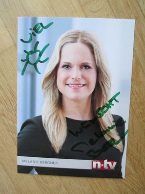 n-tv Fernsehmoderatorin Melanie Bergner - handsigniertes Autogramm!!!
