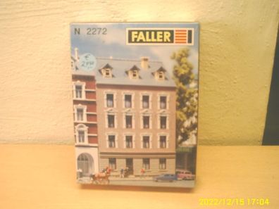 Stadtwohnhaus von Faller 1:160