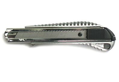 Metall-Cutter 18mm mit Schiebeverschluss