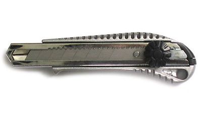 Metall-Cutter 18mm mit Feststellrad