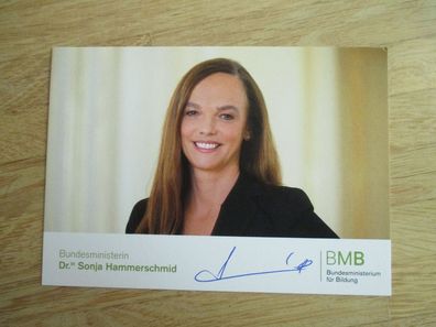 Österreich Bundesministerin SPÖ Dr. Sonja Hammerschmid - handsigniertes Autogramm!!!