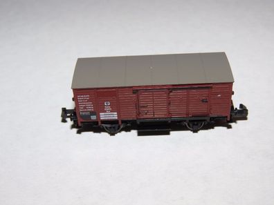 Fleischmann 8833 - Gedeckter Güterwagen 15833 Halle - K.P.E.V. - Originalverpackung
