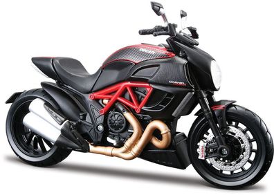Ducati Diavel Carbon, Maisto Motorrad Modell 1:18