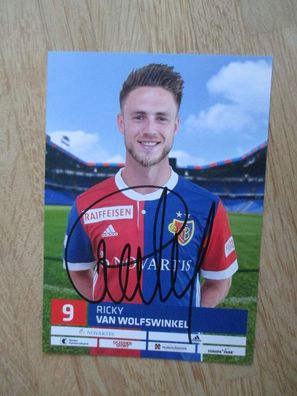 FC Basel Saison 16/17 Ricky van Wolfswinkel - handsigniertes Autogramm!!!
