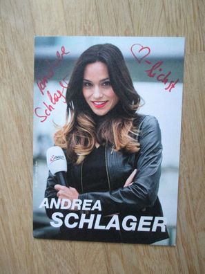 ServusTV Fernsehmoderatorin Andrea Schlager - handsigniertes Autogramm!!!