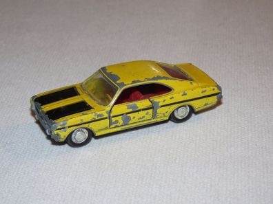 SCHUCO 811 - Opel Commodore - 1:66 - Gelb