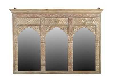 Indien breiter Spiegel heller Holzrahmen gefertigt von antikem Fenster