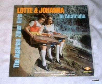 Lotte & Johanna in Australia