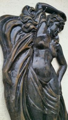 Relief, 1,7Meter Frau, Antike, Göttin Frauentorso Metall, Skulptur Schaufenster