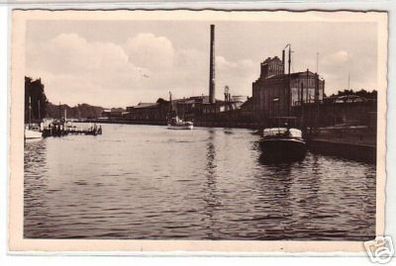 09260 Foto Ak Neustadt in Holstein Hafen um 1940