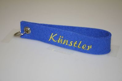 Filz-Schlüsselanhänger mit Stick Künstler Gr. ca. 17x3cm 14423 blau