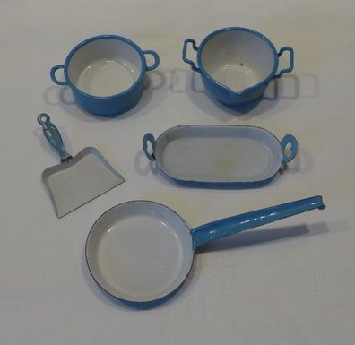 altes Metall Blech Emaille Puppenstube Küche, Pfanne Bräter Topf Kehrschau blau/ weiß