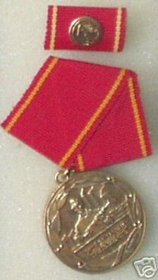 DDR Medaille für treue Dienste Kampfgruppen 25 Jahre