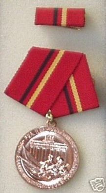 DDR Verdienstmedaille der Kampfgruppen in Bronze