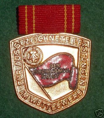 DDR Medaille für ausgez. Leistungen im Wettbewerb