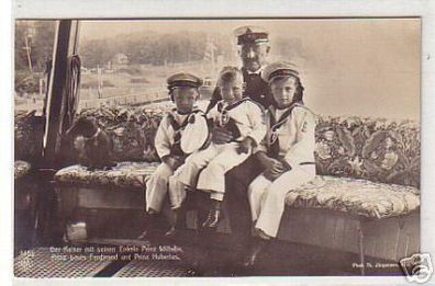 15129 Ak Kaiser Wilhelm II. mit seinen Enkeln um 1912